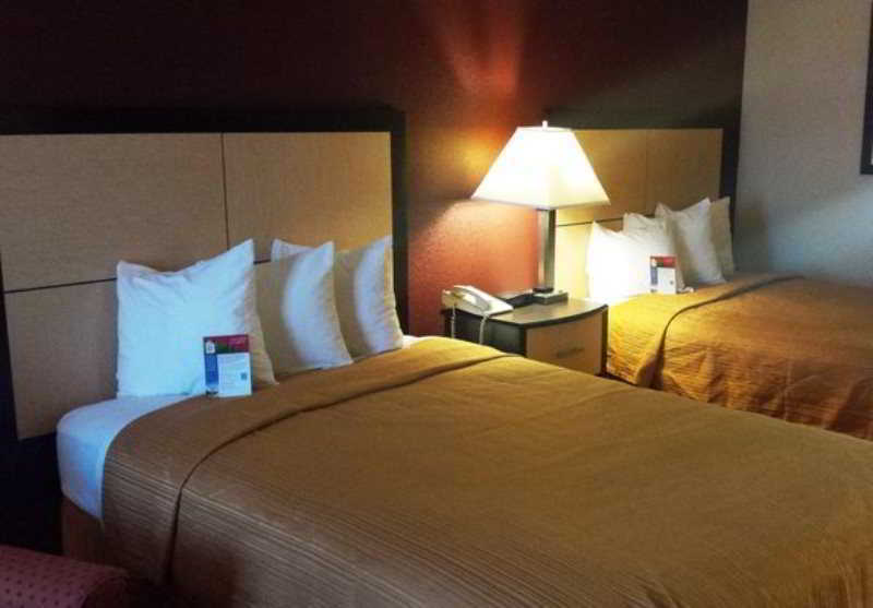 Red Roof Inn Plus+ Dallas - Addison Exterior photo